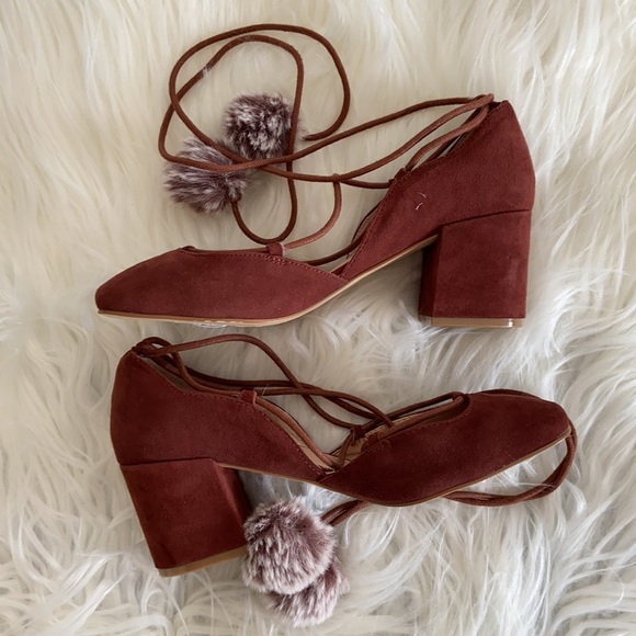 Design Lab Lace Up Suede Heels - Picture 4 of 5